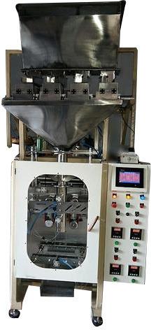 Snacks Packaging Machine