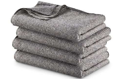 Institutional Blankets, Pattern : Yarn dyed