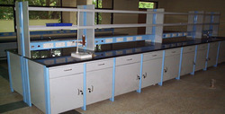 Laboratory Workstation