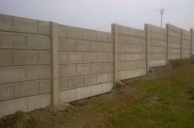 RCC Concrete Compound Wall