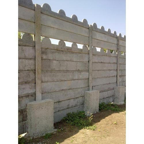 Non Polished Concrete Compound Wall, For Boundaries, Construction, Size : 40x40ft