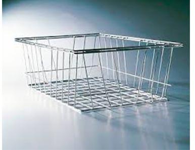 HANDLING ACCESSORIES TABLE TROLLEYS