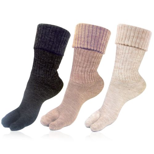 Woolen Socks, Technics : Hand Knitted