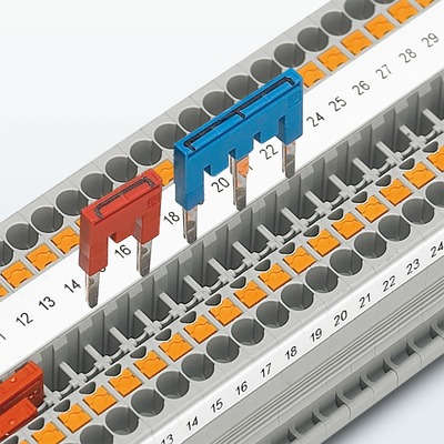 Female Ceramic Sliding Link Terminal Blocks, For Electronic Connectors, Voltage : 220V