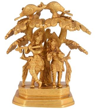 Radha Krishna Tree Statue