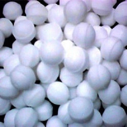 White Naphthalene Balls