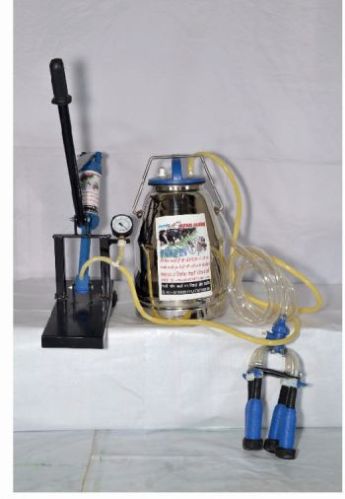 PATEL BROTHERS Hand Operated Milking Machine, Color : Blue