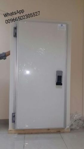 MTH Cold Storage Hinged Door