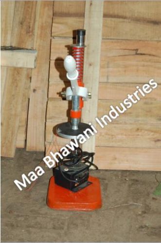 Plastic Cap Closing Machine