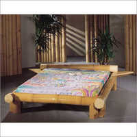 Polished Stylish Bamboo Bed For Hotel Use