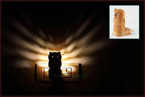 Wooden Owl Shaped Night Lamp, Color : Light Brown