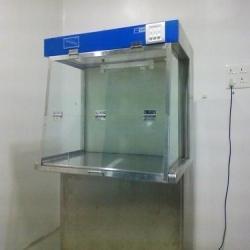 Metal Laminar Air Flow Chamber, For Laboratory Use, Feature : Easy To Install, Electrical Porcelain