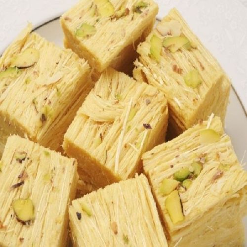 Soan Papdi, Color : Yellow