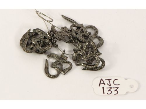 AJC0133 Antique Style Charm