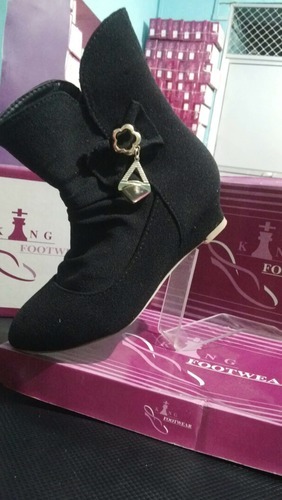 Ladies Boots