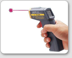 Battery Digital Infrared Thermometer, For Lab Use, Medical Use, Monitor Temprature, Feature : Durable