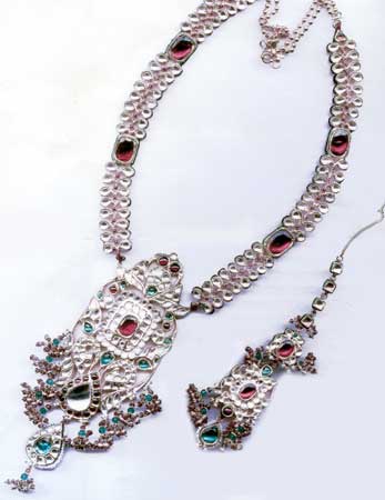 Traditional Necklace-04