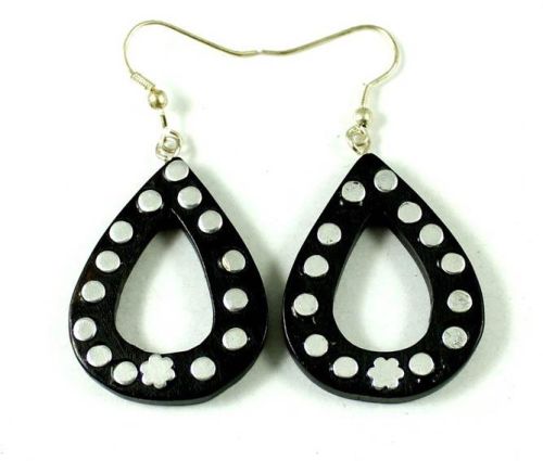 A Pair Of Black Coconut Fake Gauge Wood Treditional Wooden Earrings