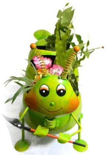 Iron Decorative Caterpillar Statue, For Decoration Purpose, Style Type : Handicrafted