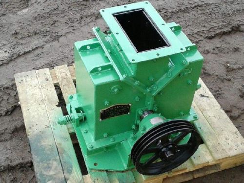 Reversible Impact Rock Crusher