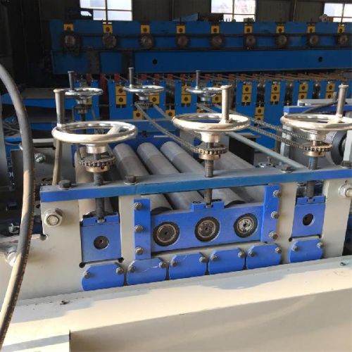C Z Quickly Interchange Roll Forming Machine