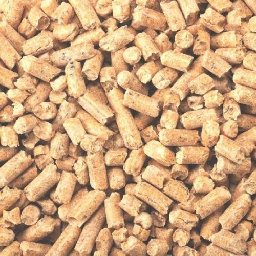 Wood Pellets, Aish Content : Less than 3%