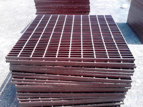 Grating With Red Oxide Primer