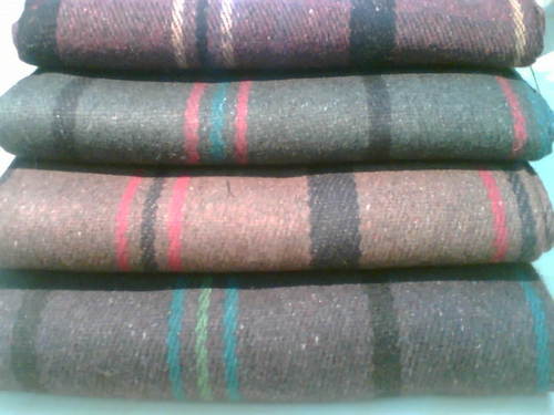 Woolen Disaster Relief Blankets, Technics : Woven