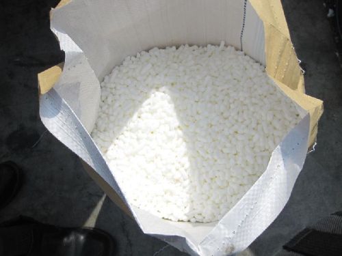 Oil Chemical Soap Noodles, Packaging Type : Brown, White