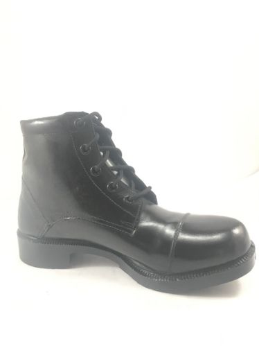 2 Ankle Military Boot, Lining Material : VAMP Lining, Non-woven Fabric.