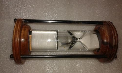 8 Inches Wooden Hourglass In Water 4min Sand Timer