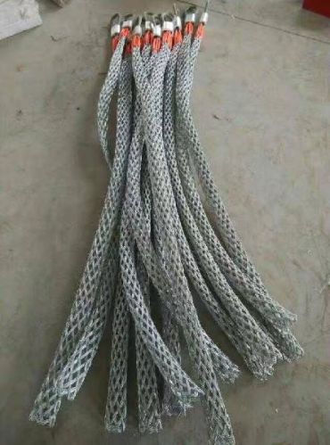 Cable Pulling Mesh Socks