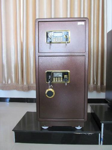 E-100JD-S Safe Deposit Box