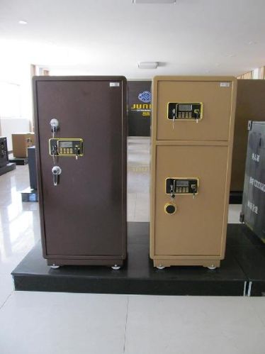 E-150JD-S Safe Deposit Box