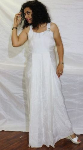 Ladies Ravishing Long One Piece Dress