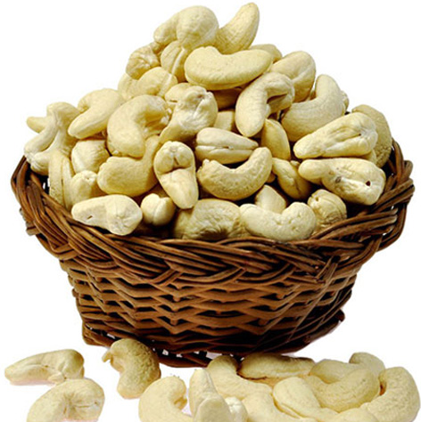 W 240 Grade Cashew Kernel, For Food, Snacks, Sweets, Packaging Type : Pouch, PP Bag, Sachet Bag
