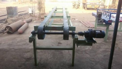 Polishing Conveyor, For Moving Goods, Machine Material : Steel