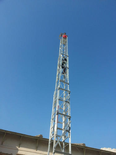 Aluminum Polished Aluminium Tower Ladder, For Industrial, Feature : Durable, Eco Friendly, Fine Finishing