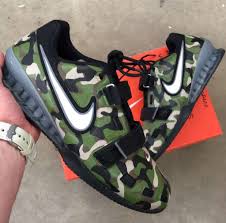 Weight Lifting Products, Packaging Type : green