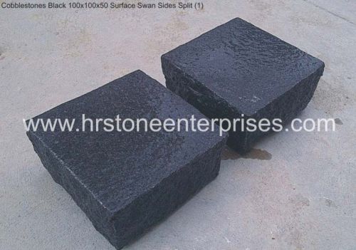 Cobble Black Natural Hand Cut