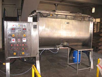 Ribbon Blender, Driven Type : Electric