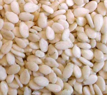 Organic Sesame Seeds, For Making Oil, Packaging Type : Paper Bag, Plastic Bags