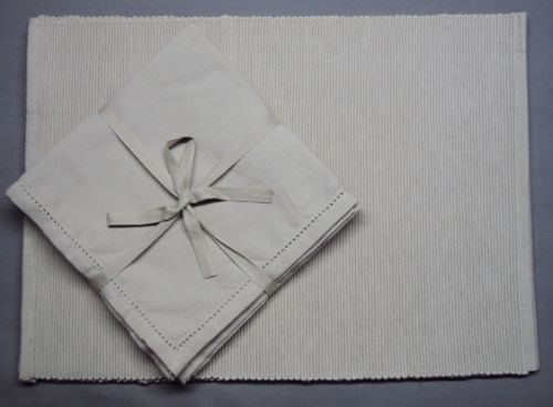 Table Mat & Napkin Sets