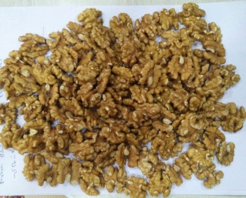 Walnut Kernels