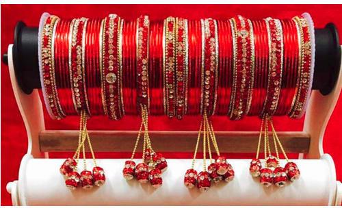 Ladies Fancy Bangle Set