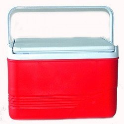 SUPREME PLASTIC INSULATED ICE BOX2