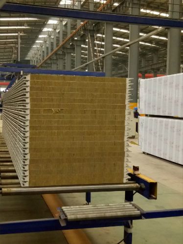 Hise Rise Apartment Insulated Rock Wool