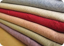 Blended Fabric, For Garments Industry, Feature : Fade Resistance, Optimum Softness, Vibrant Colors