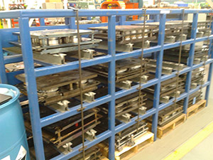 MATERIAL HANDLING STORAGE RACKS