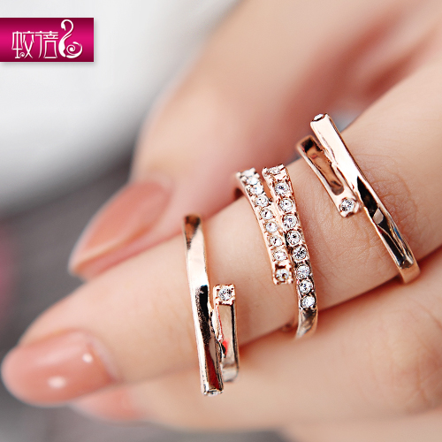 GEOMETRIC GIRLS DIAMOND RING